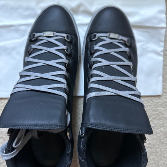 Balenciaga Arena sneaker - Picture 2 of 4